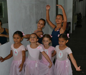 Young Ballerinas in Guanacaste Pass International Exam