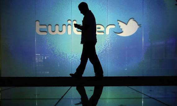U.S. Spy Sgency CIA Joins Facebook, Twitter. Is DIS Next?