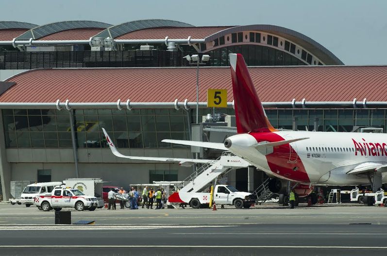 Costa Rica Authorities Investigate Possible Suicide On Passenger Plane (Updated)