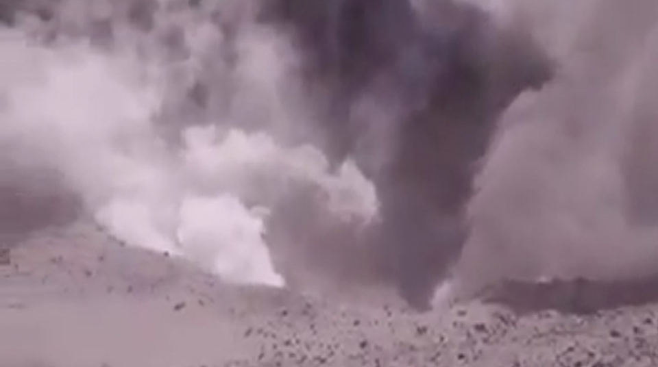 Team Of Experts Documented Activity From The Mouth of the Crater Of The Turrialba Volcano