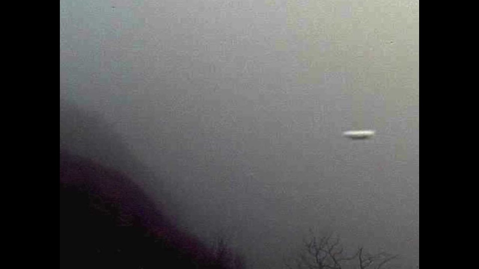 UFO Visits Costa Rica After Turrialba Volcano Eruption