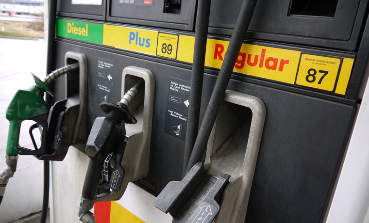 Costa Rica would have competitive prices at regional level, "if not for the taxes on fuel paid by the final consumer are loaded", says the ARESEP.