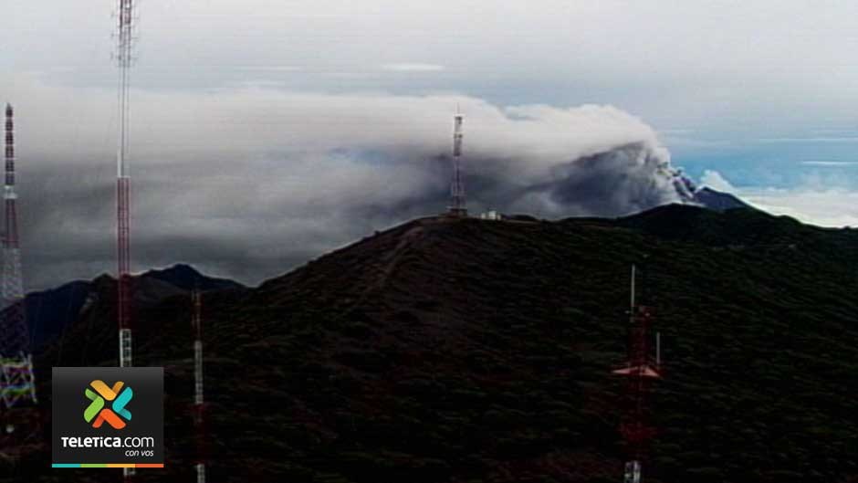 The Turrialba volcano as seen this morning (Tuesday) from the Telenoticias camera atop the Irazu volcano.