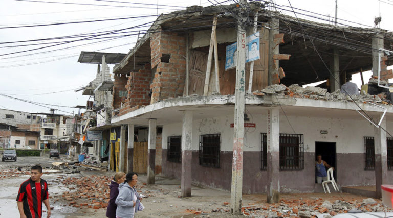 Ecuador Urges Citizenry to Get Involved in Reconstruction