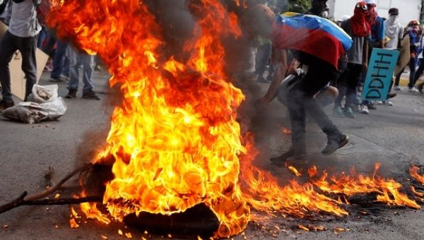 Venezuelan Youth Burned for ‘Being Chavista’ Dies from Injuries