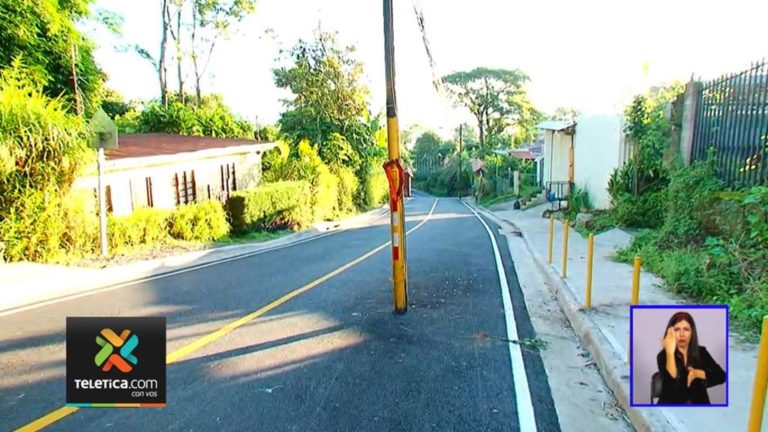 Tico (Costa Rican) Road Engineering At Its Finest
