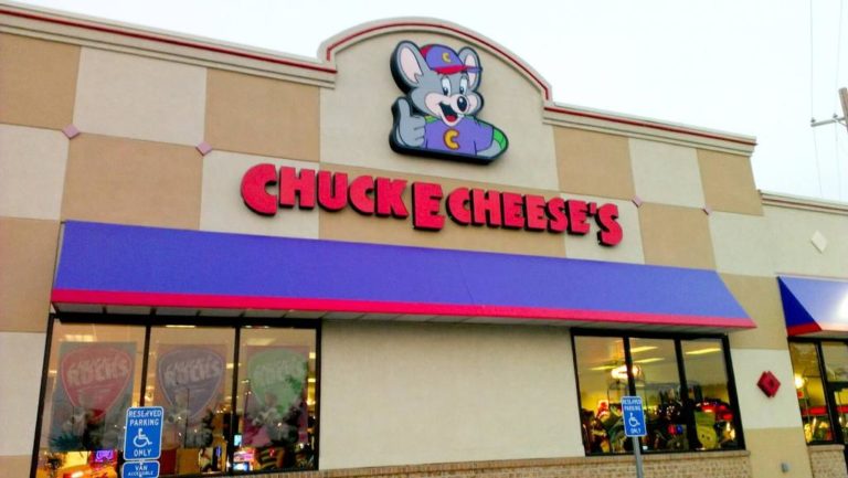 Chuck E. Cheese’s Hiring Staff For Planned October Opening In Costa Rica