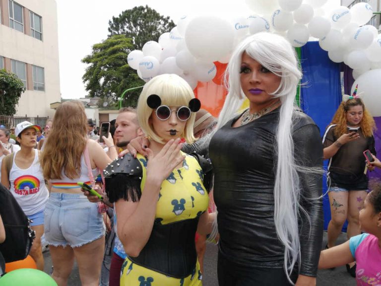 Thousands in Costa Rica Celebrate Gay Pride In Marcha de la Diversidad (Photos)