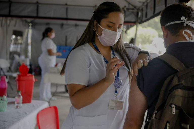 Costa Rica approaches 6 million doses of COVID-19 vaccine applied