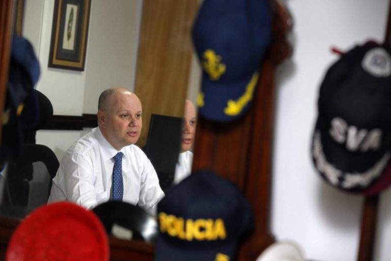 Minister of Security: “Costa Rica is a transit, a warehouse, the cocaine does not stay here”
