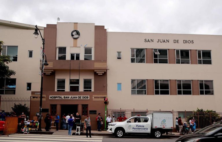 Hospital San Juan de Dios suspends visits to patients due to an increase in cases of covid-19