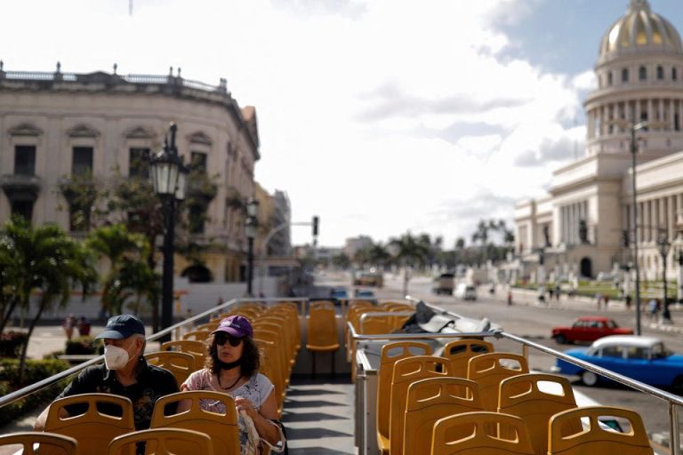 Cuban tourism industry flounders as sunseekers look elsewhere
