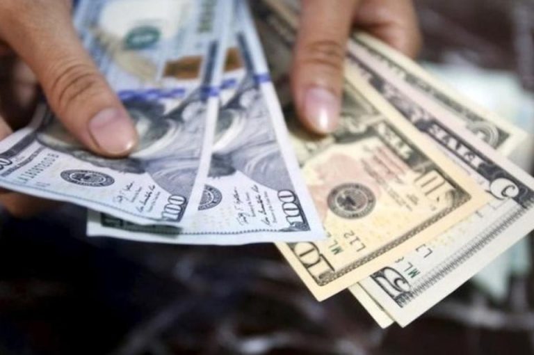 Experts project a decrease of up to ¢15 in the dollar exchange