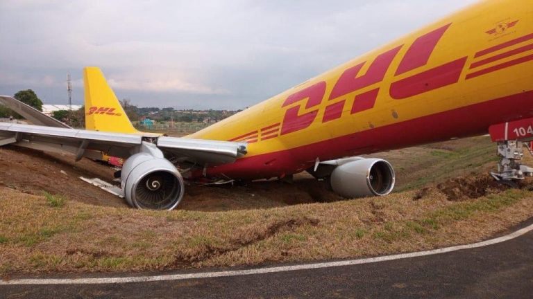 DHL to investigate Costa Rica cargo plane crash