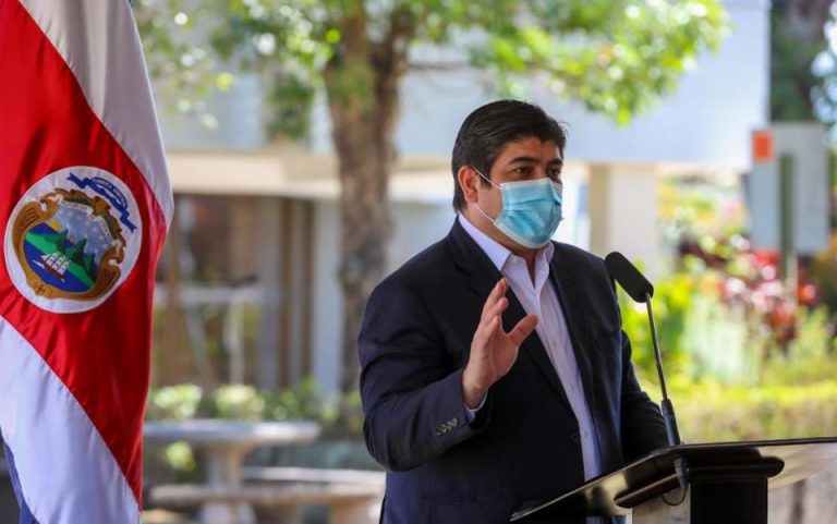 Carlos Alvarado reiterates commitment to prepare regulations for the use of hemp and cannabis